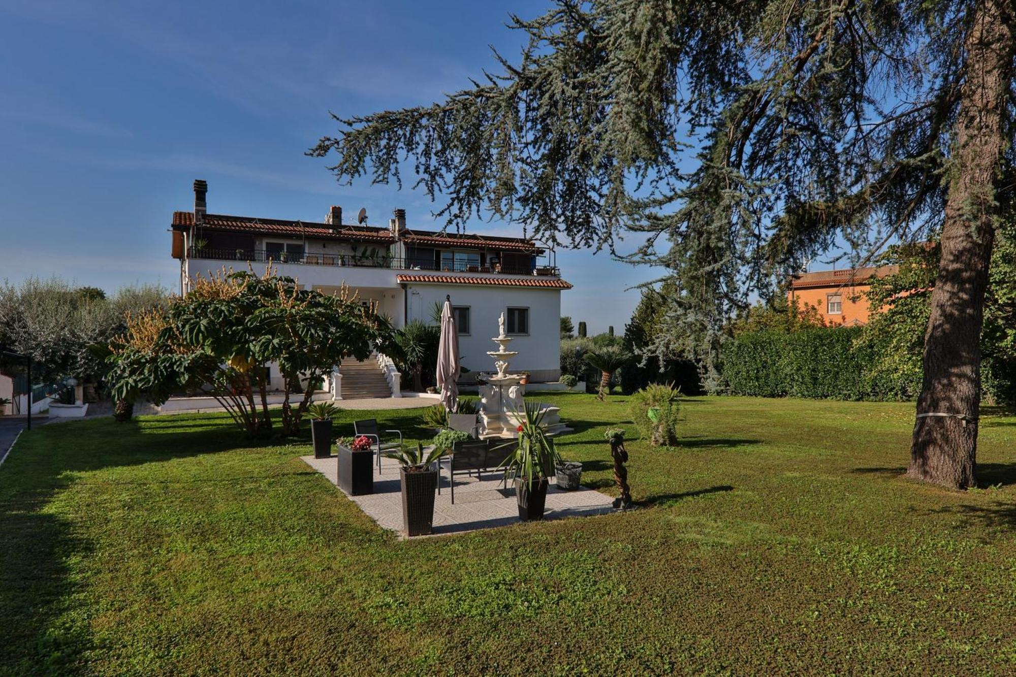 Il Giardino Di Stella Hotel Фраскати Екстериор снимка